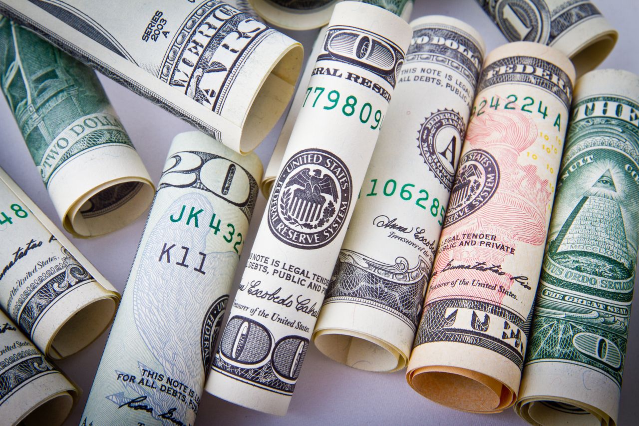 Receiving USD payments in Australia